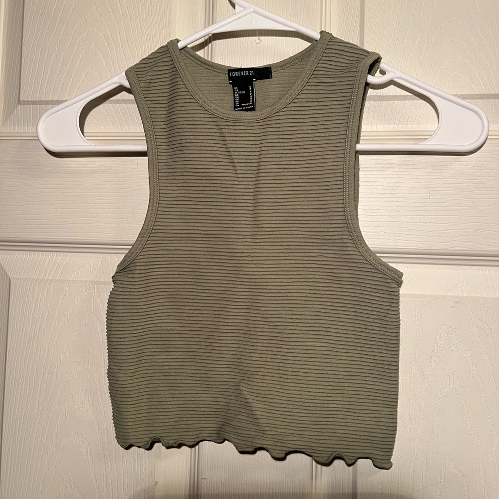 Cropped Ribbed Stretchy Tank